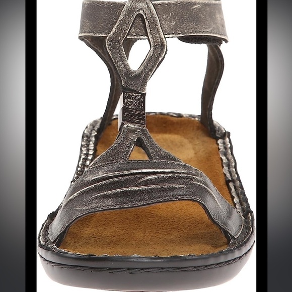 Sz10 (euro 41) Naot Cymbal Gladiator Sandal in Antique Gold GUC - Picture 4 of 16